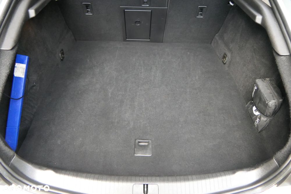 Opel Insignia 1.6 T Cosmo S&S - 33