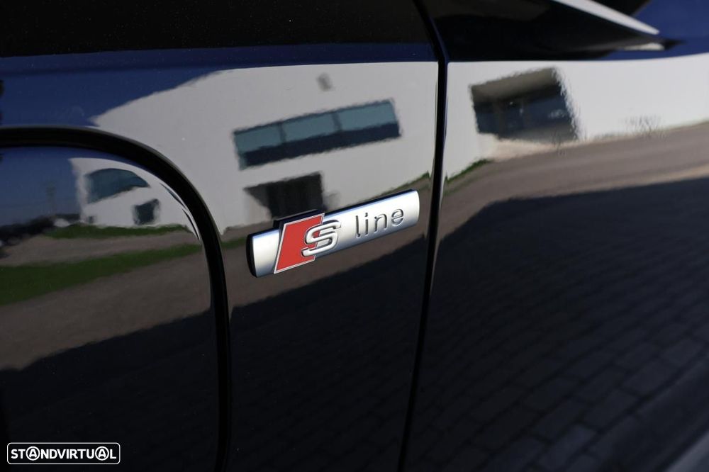 Audi Q3 45 TFSIe S line S tronic - 26