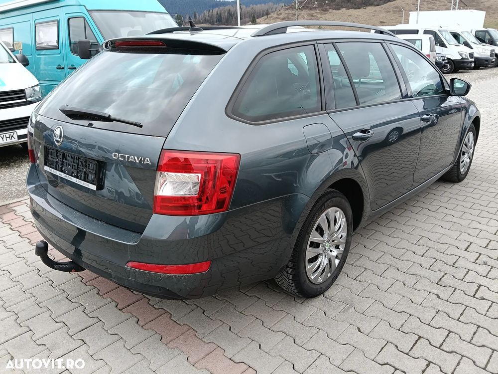 Skoda Octavia - 3