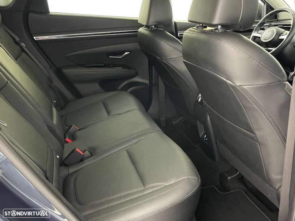 Hyundai Tucson 1.6 CRDi Vanguard DCT - 23