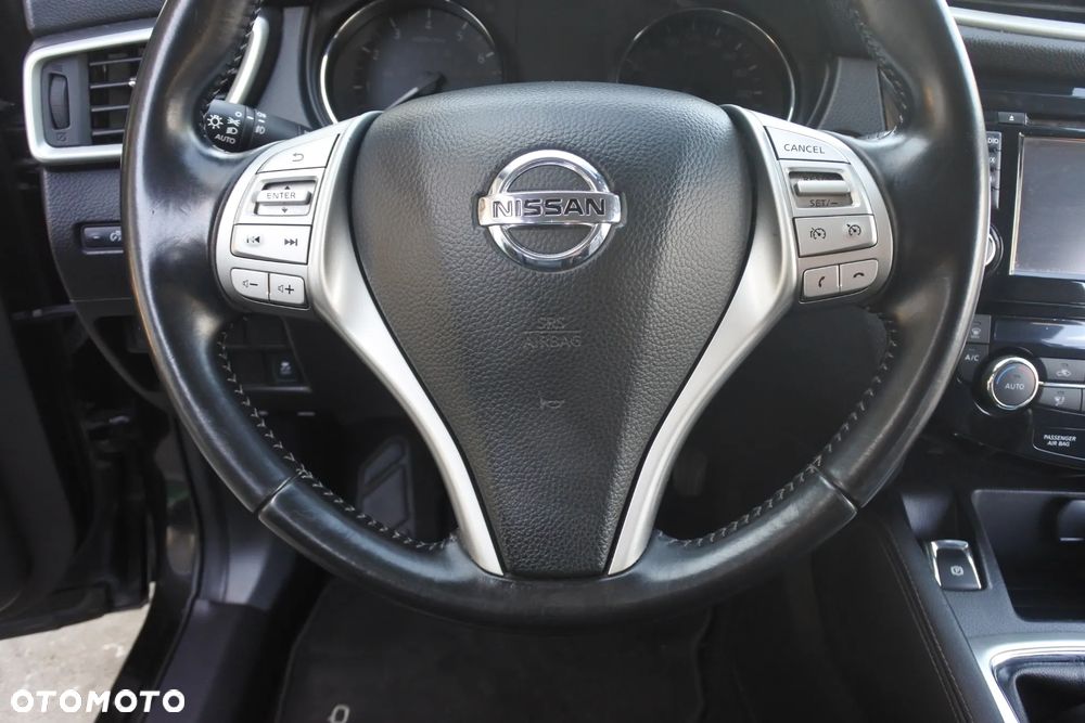 Nissan Qashqai 1.2 DIG-T Tekna EU6 - 22
