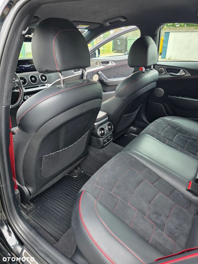 Kia Stinger 3.3 T-GDI V6 GT Prestige Line AWD - 13