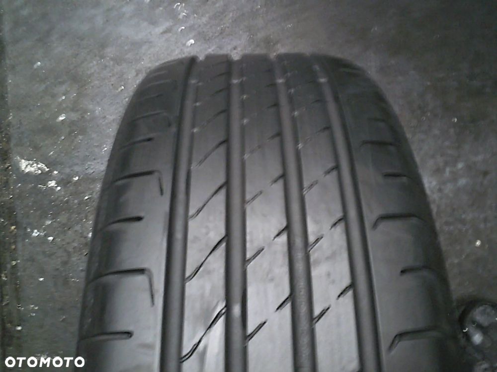 CONTINENTAL EcoContact 7 215/60R17 5,8mm 2025 - 1