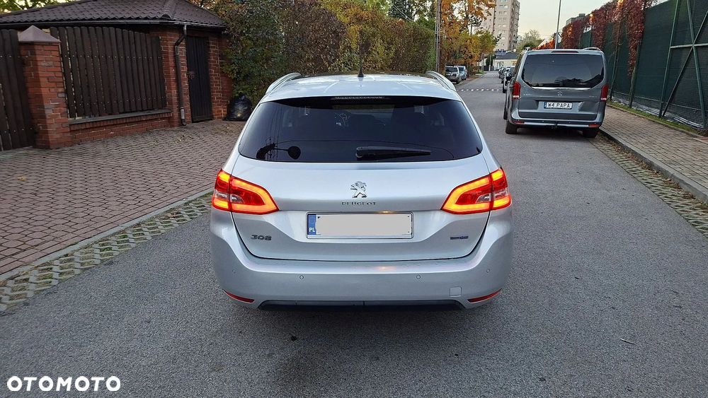 Peugeot 308 e-HDi 115 Stop & Start Niveau 2 Business-Line - 8