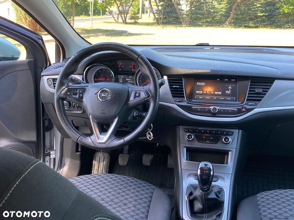 Opel Astra 1.4 T Enjoy - 13