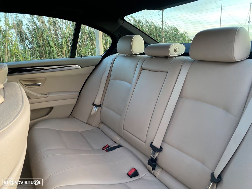 BMW 525 d Pack M Auto - 16