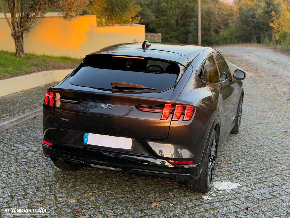 Ford Mustang Mach-E 98.7 kWh GT AWD - 22