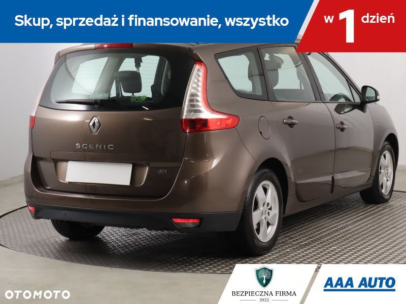 Renault Grand Scenic - 6
