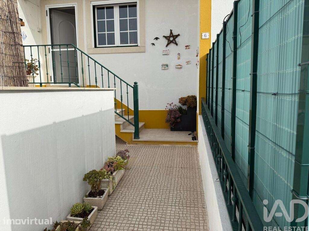 Moradia em banda T3 em Lourinhã e Atalaia de 214 m2 - Grande imagem: 5/38