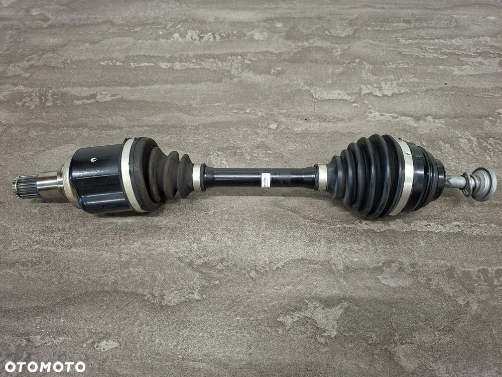 BMW F39 F48 MINI F54 F60 Półoś przód 8611937 / 8611938 - 4