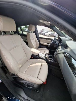 BMW X4 xDrive20i - 12
