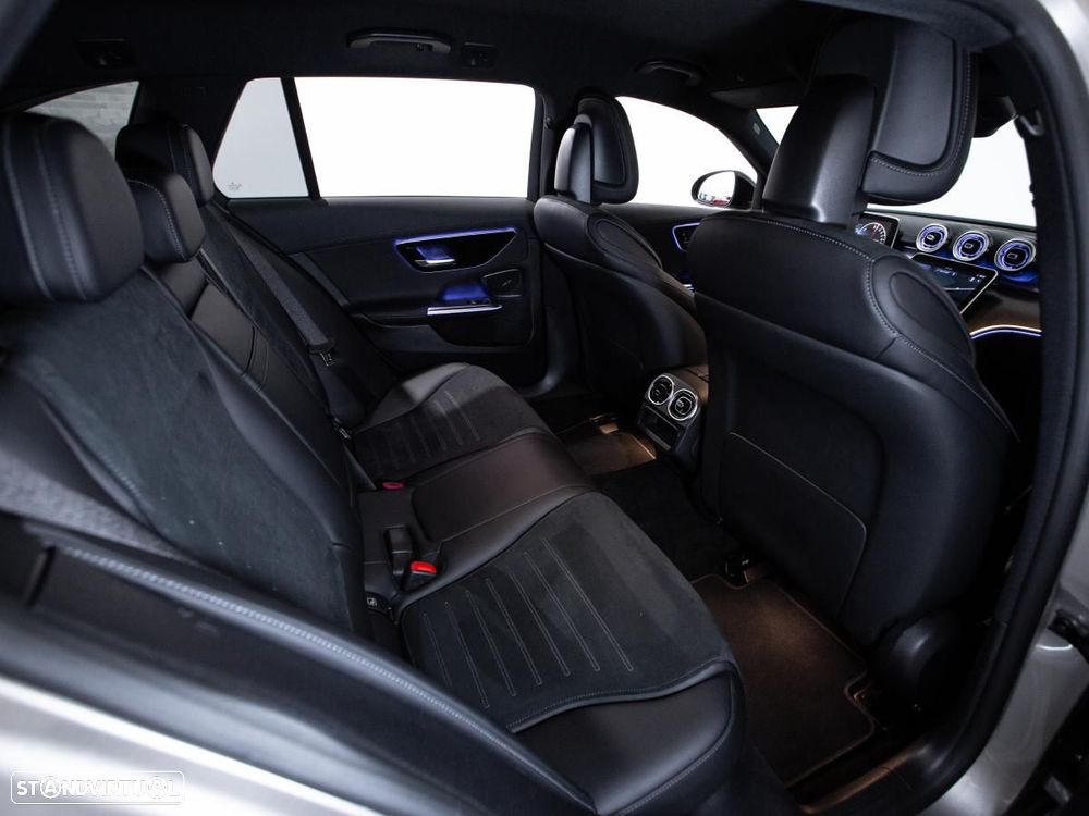Mercedes-Benz C 300 e T 9G-TRONIC AMG Line - 12