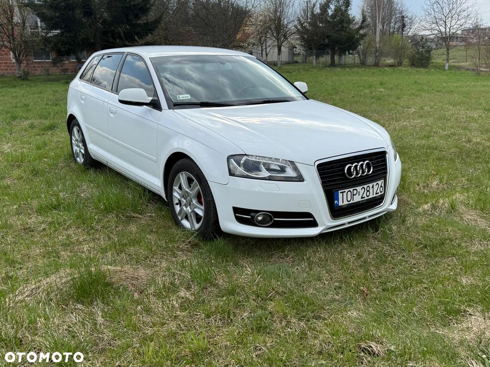 Audi A3 Sportback 1.6 TDI DPF Ambition - 2