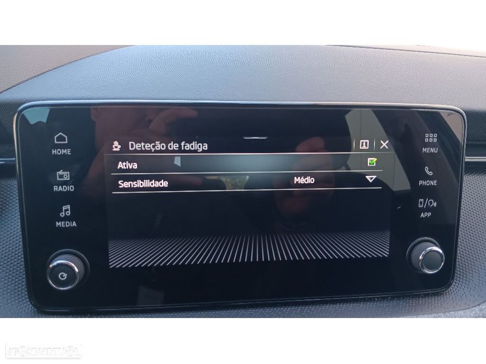 Skoda Kamiq 1.0 TSI DSG - 19