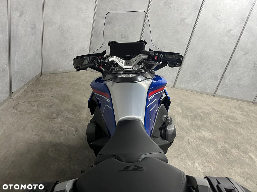 BMW RT - 9