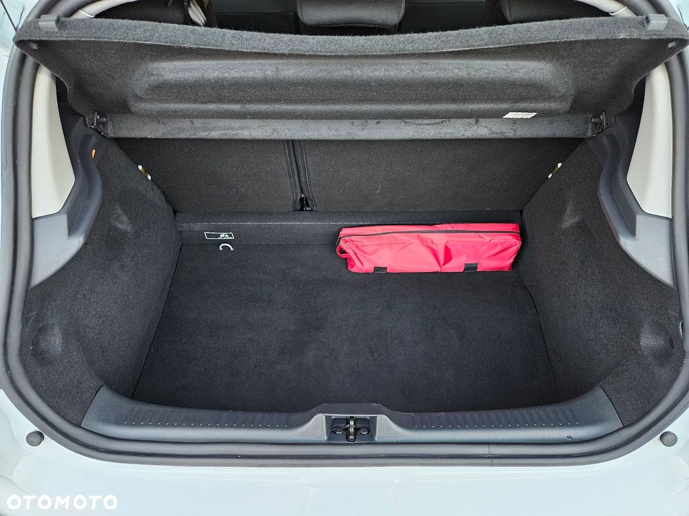 Renault Clio 0.9 Energy TCe Limited - 26