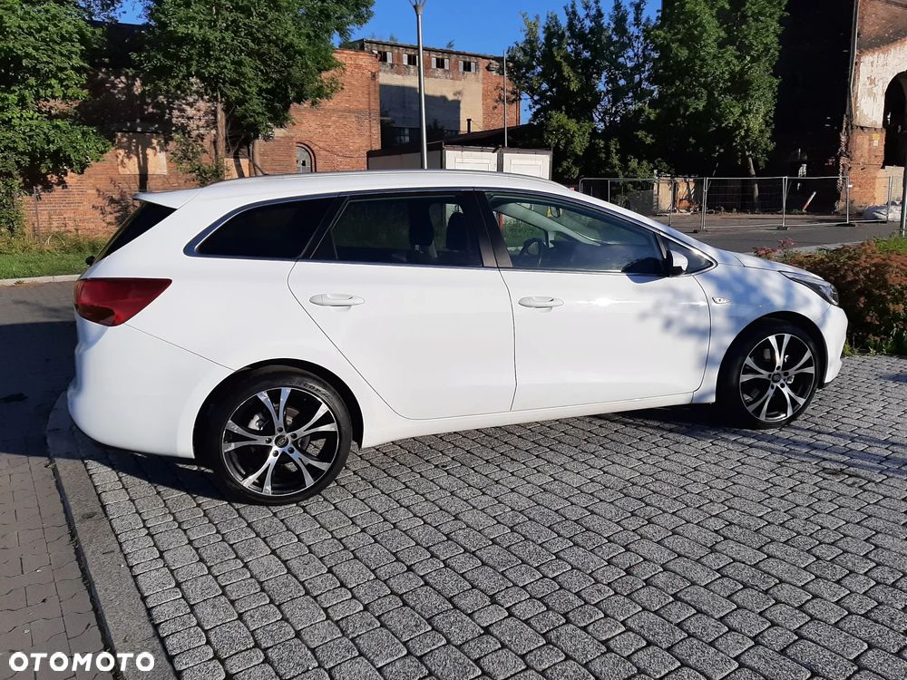 Kia Ceed 1.6 GDI Spirit - 5