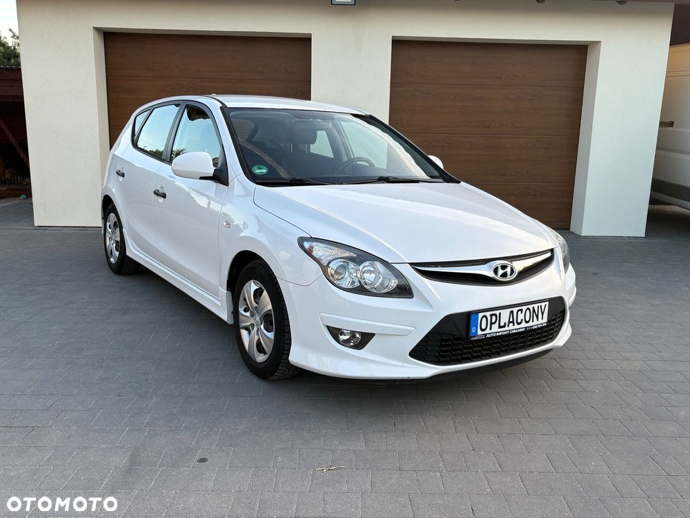 Hyundai i30 blue 1.4 Style - 1