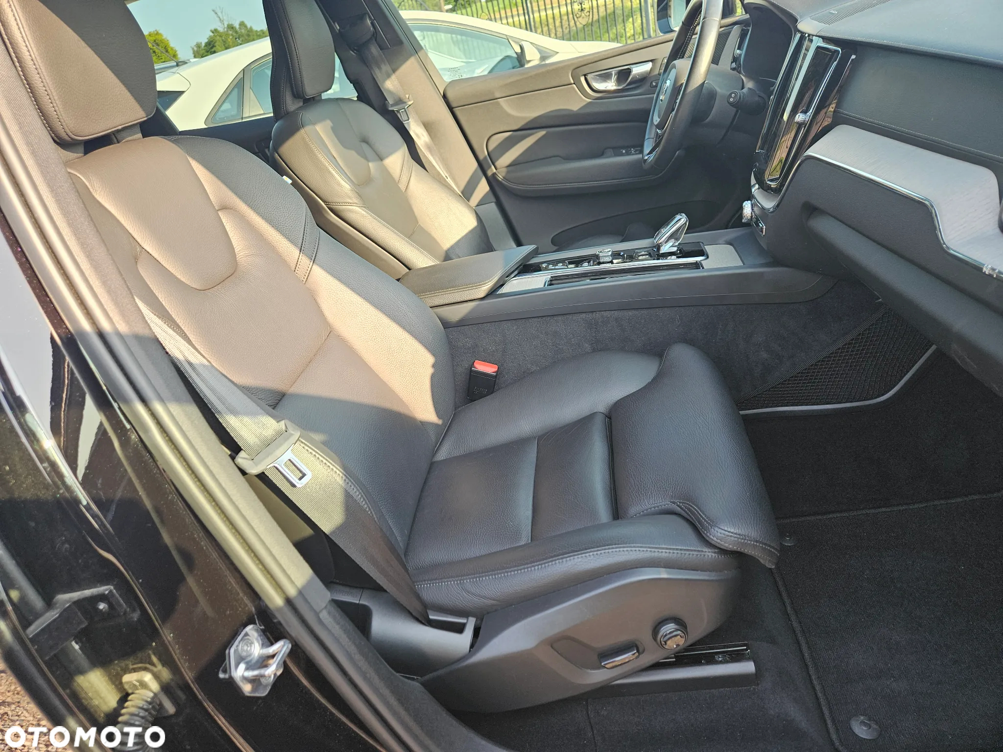 Volvo XC 60 B5 B AWD Geartronic Inscription - 23