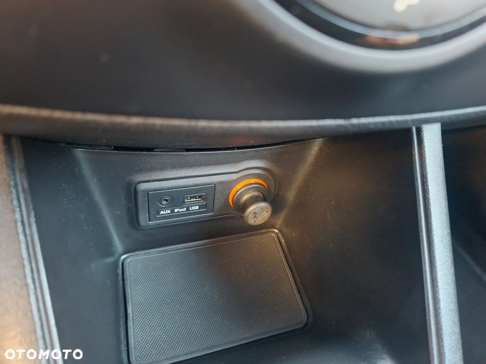 Kia Venga 1.6 L - 20