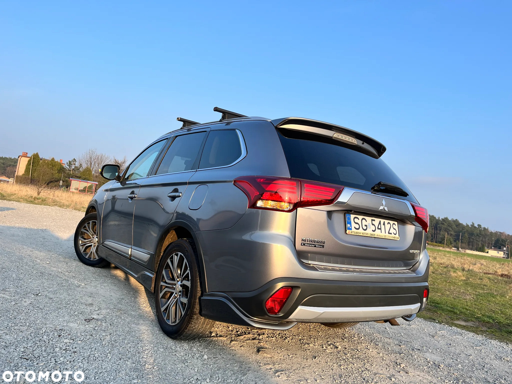Mitsubishi Outlander 2.0 Intense Comfort 4WD CVT - 4