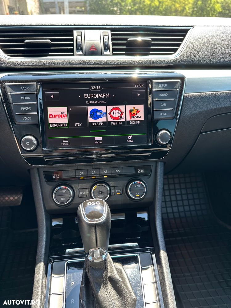 Skoda Superb 2.0 TDI DSG Ambition - 14