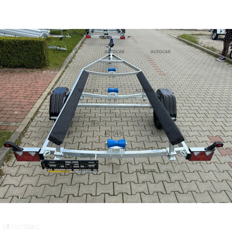 Autocar Transport ambacatiuni Peridoc cu o singura axa P750-5.6 lux - 8