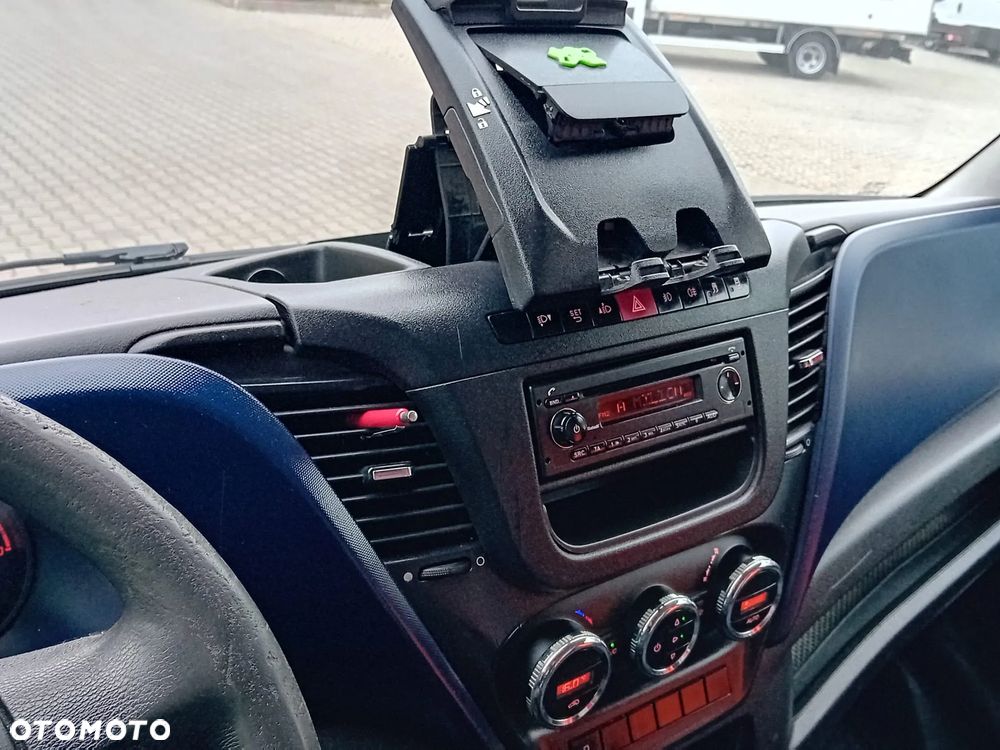 Iveco Daily 35C15 - 3,0 150 KM - Skrzynia otwarta 4300 mm - 9