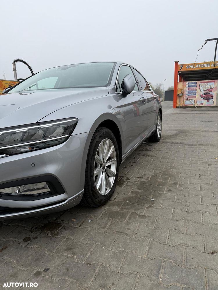 VOLKSWAGEN Passat 2022 — imagine 13