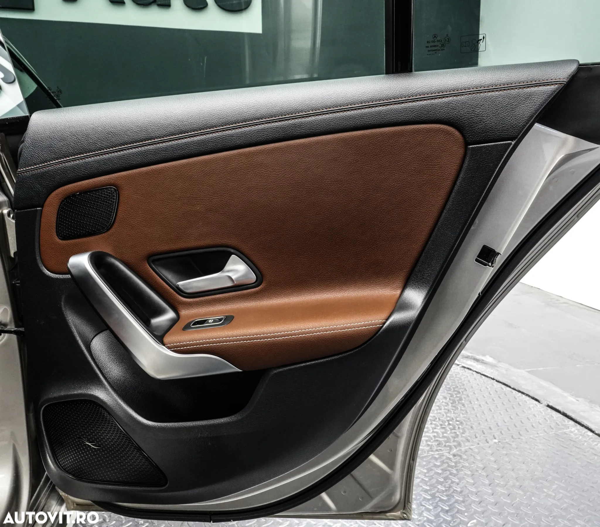 Mercedes-Benz CLA - 27