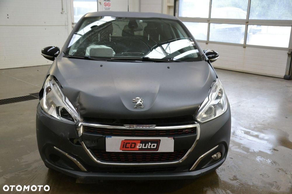 Peugeot 208 - 2