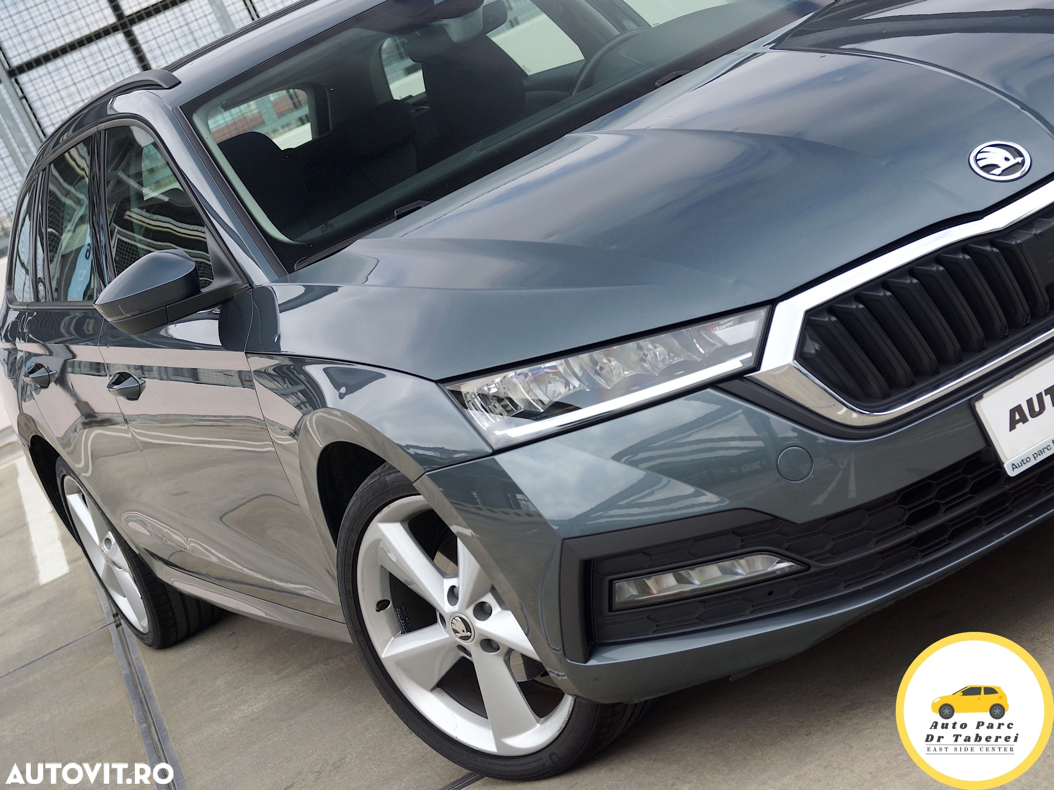 Skoda Octavia Combi Diesel 2.0 TDI DSG Style - 7