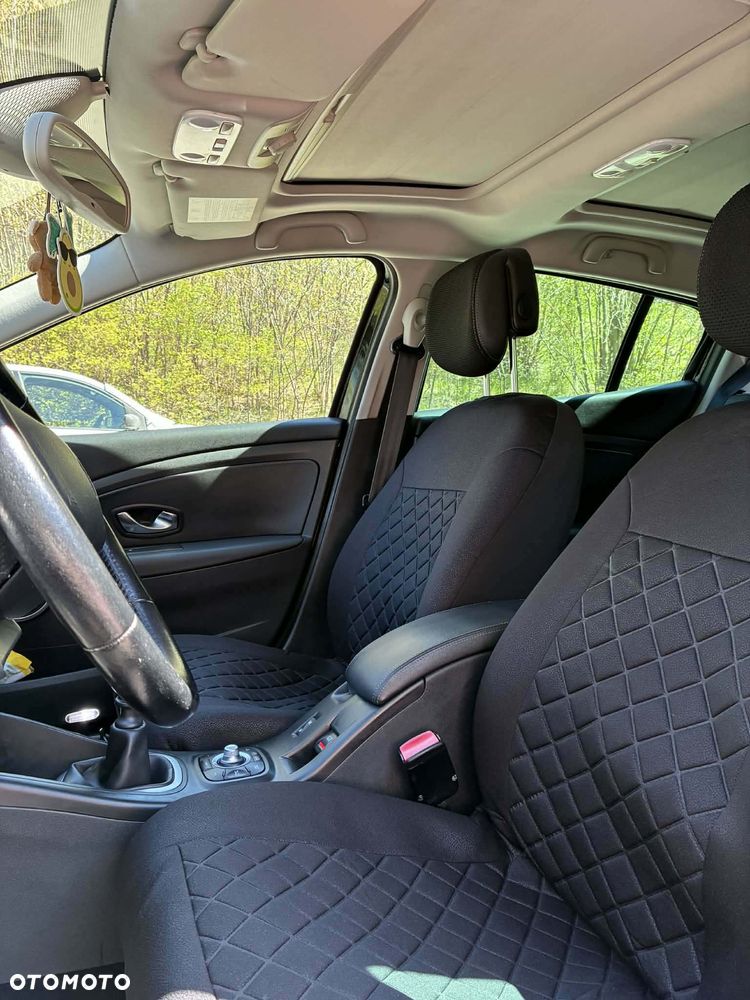 Renault Megane - 8