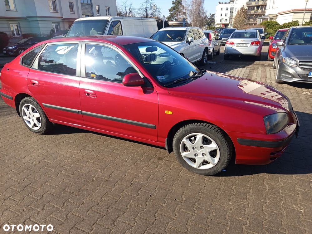 Hyundai Elantra - 20