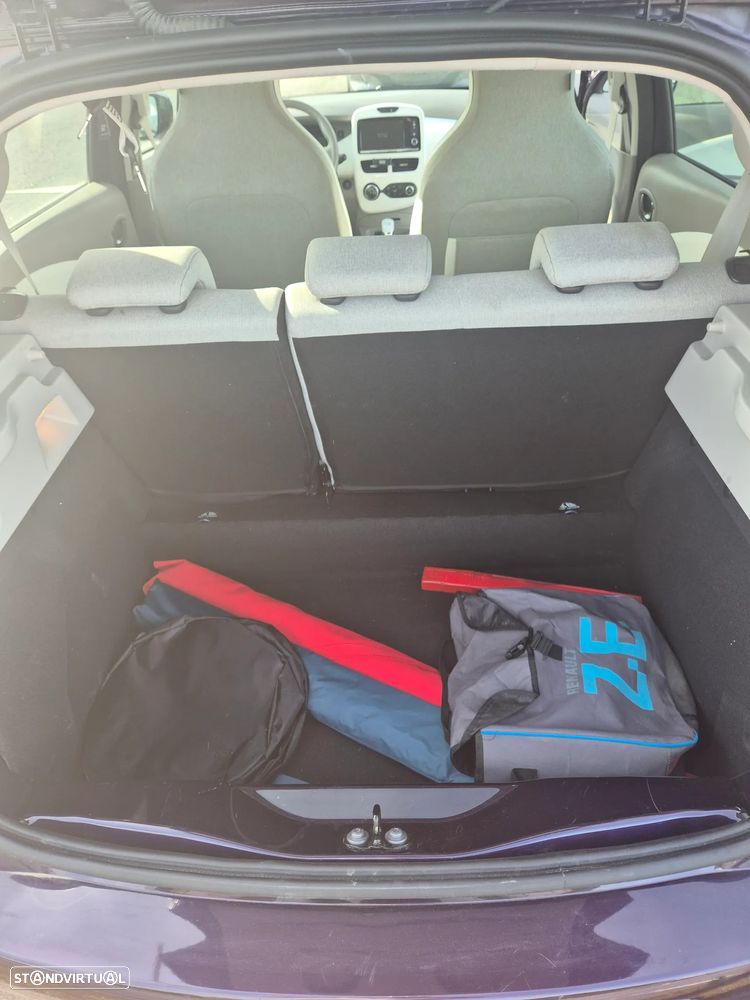 Renault Zoe (s/ Bateria) 41 kwh Intens - 17