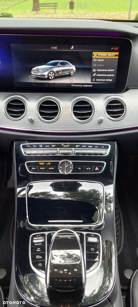 Mercedes-Benz Klasa E 220 d 9G-TRONIC - 10