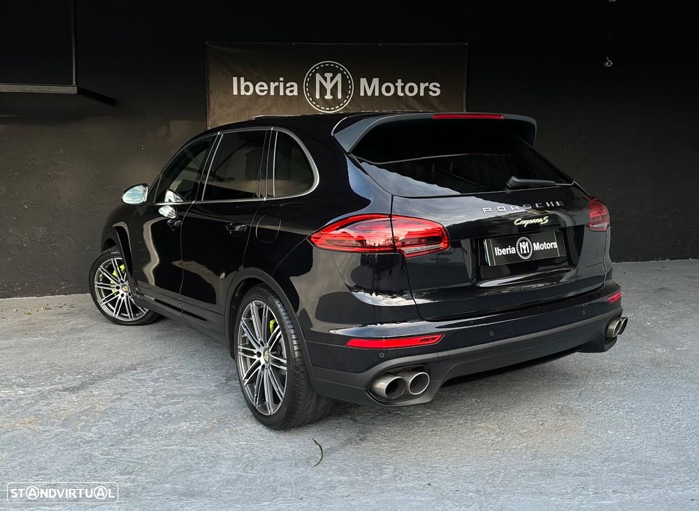 Porsche Cayenne S Hybrid Tiptronic S - 9