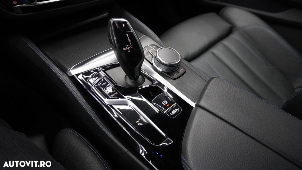 BMW Seria 5 520d xDrive Aut. M Sport Edition - 23