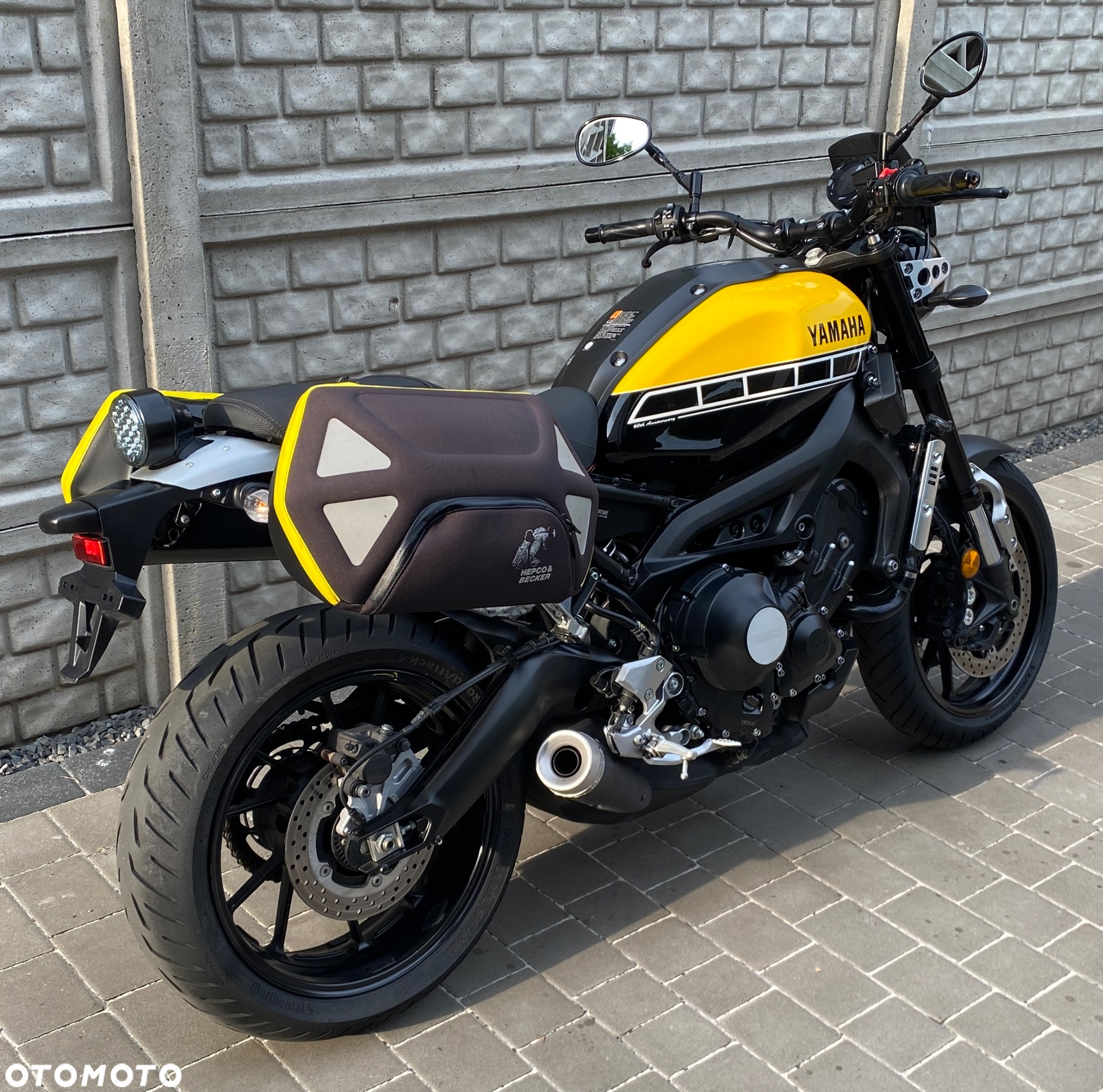 Yamaha XSR - 5
