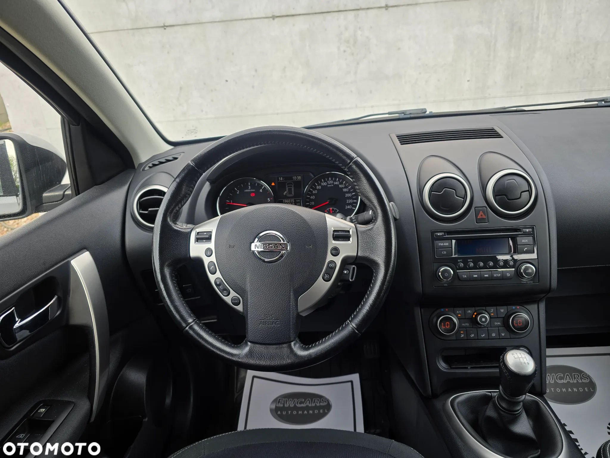 Nissan Qashqai 1.6 dCi DPF acenta - 8
