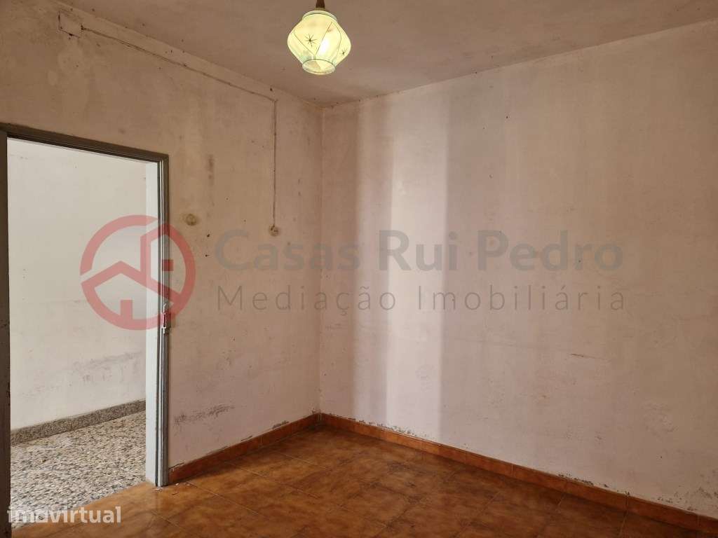 Moradia T2 com sótão e terraço - Grande imagem: 3/25