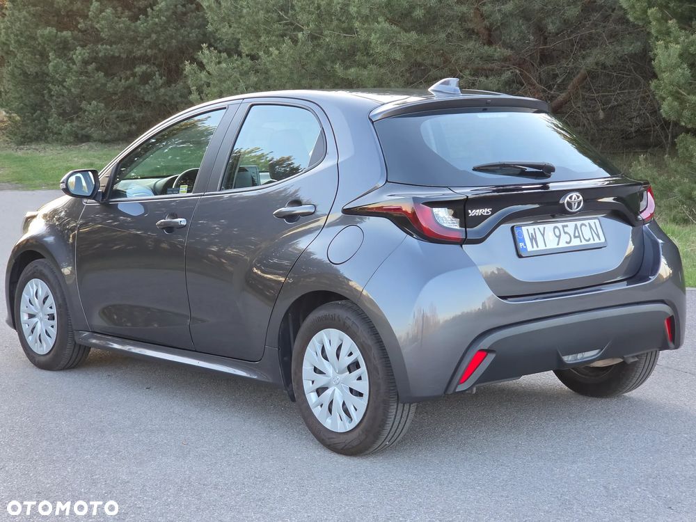 Toyota Yaris 1.5 Comfort - 12