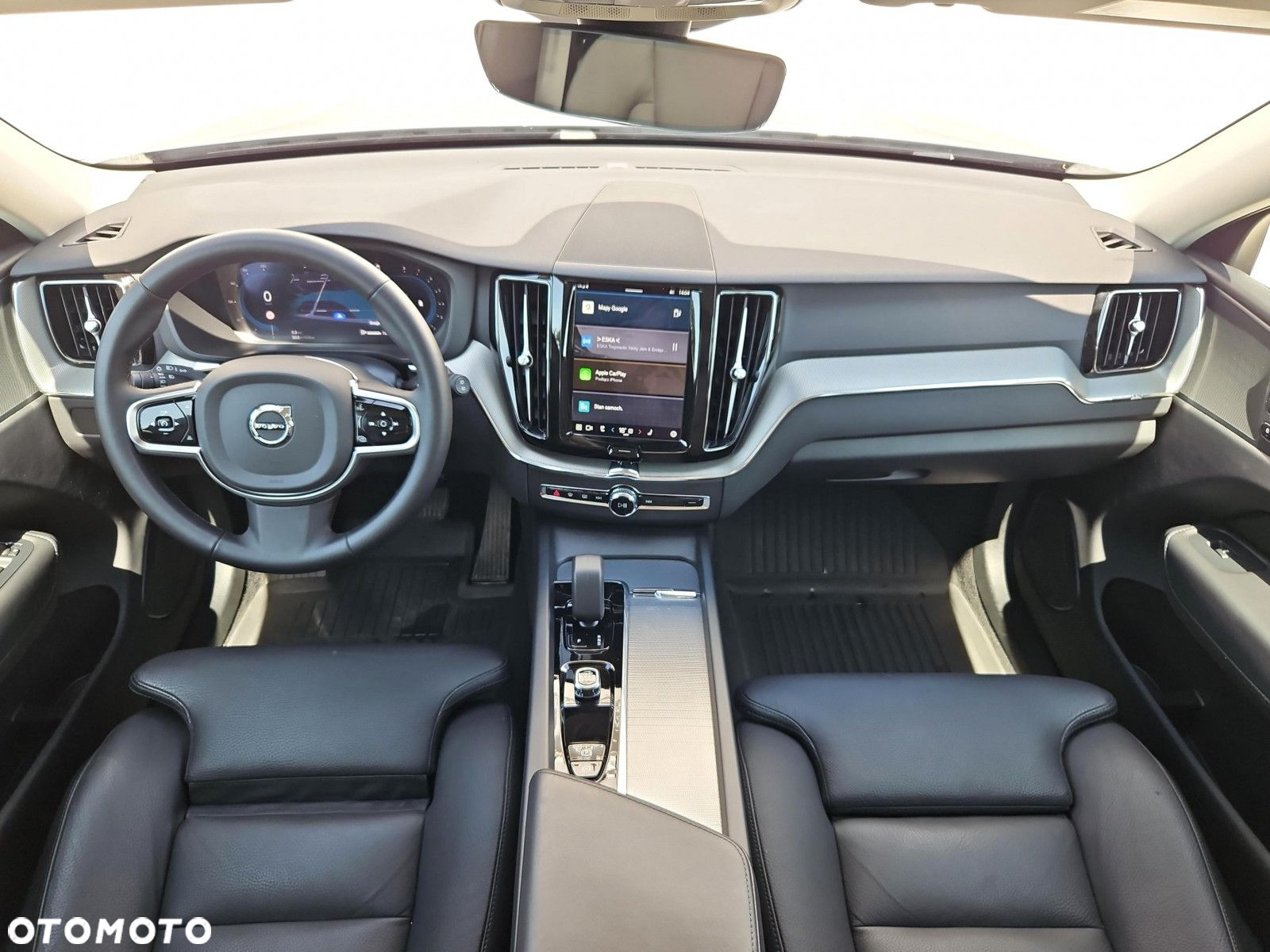Volvo XC 60 B5 B AWD Plus Dark - 11