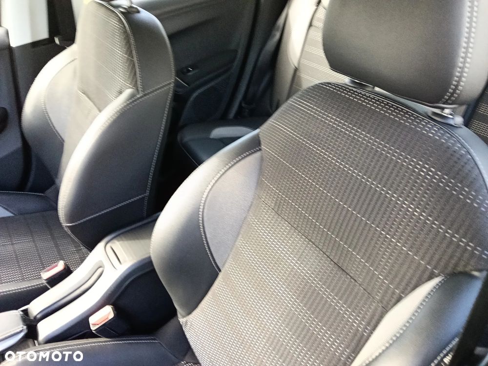 Peugeot 2008 PureTech 110 Stop&Start EAT6 Allure - 15