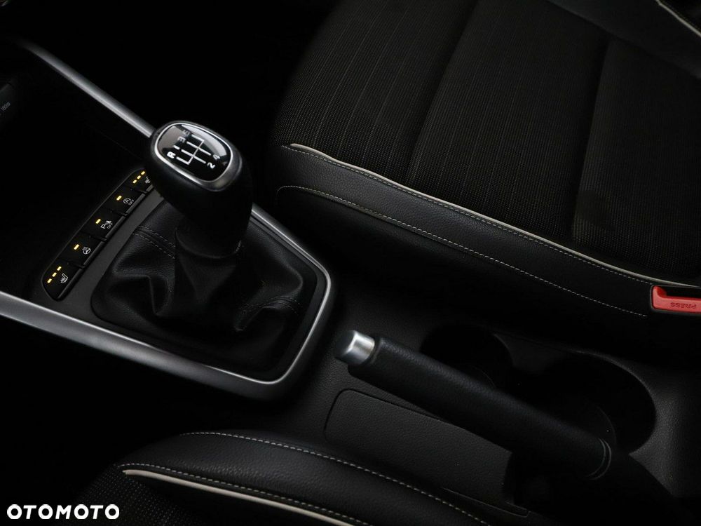 Kia Rio 1.0 T-GDI GT-Line - 28