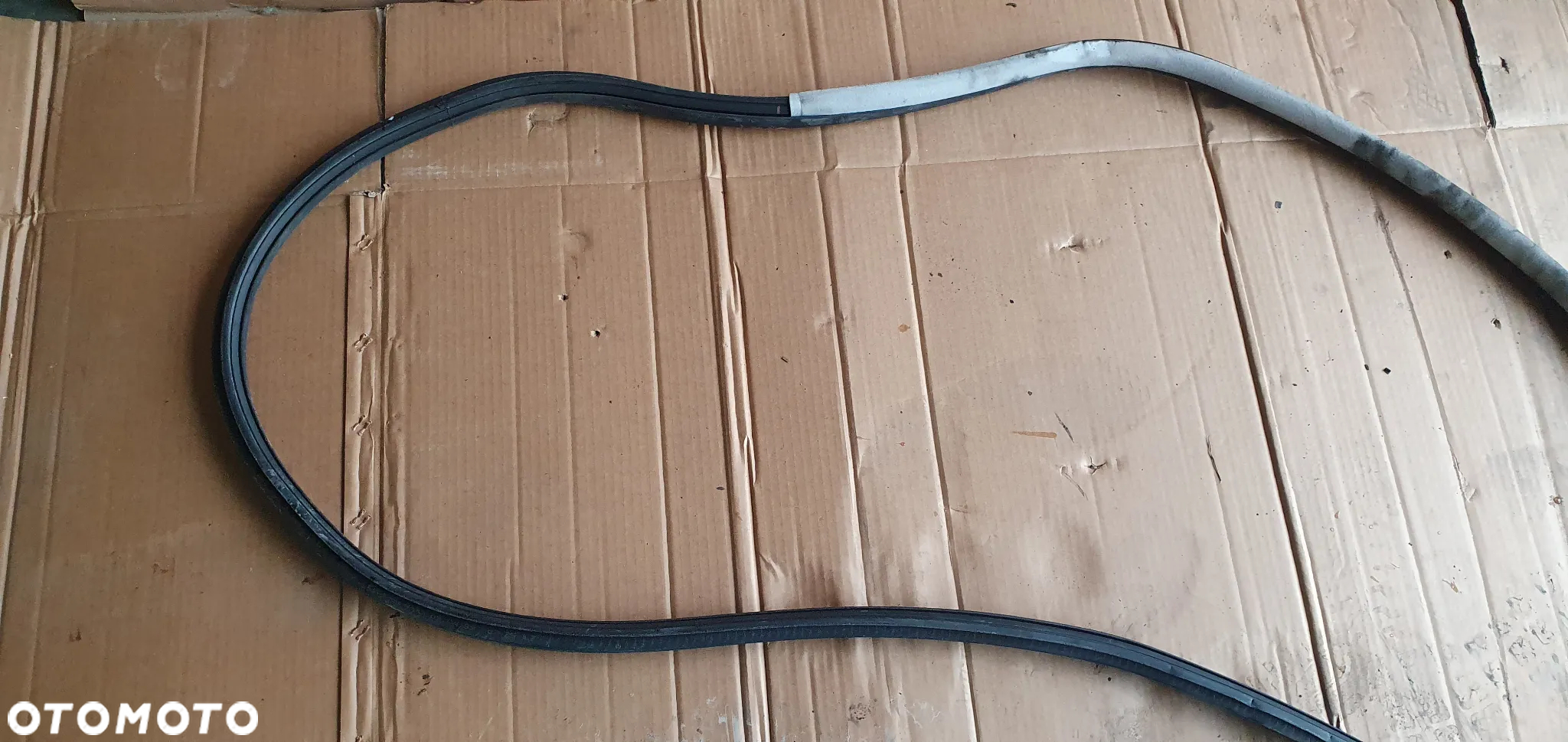 Uszczelka drzwi prawy przód przednia VW Passat B5 - 3