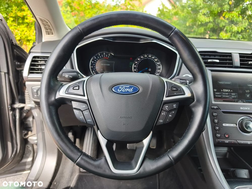 Ford Mondeo 2.0 TDCi STart-Stopp Titanium - 24