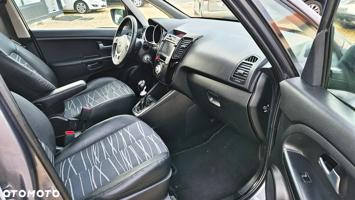 Kia Venga 1.4 XL - 34