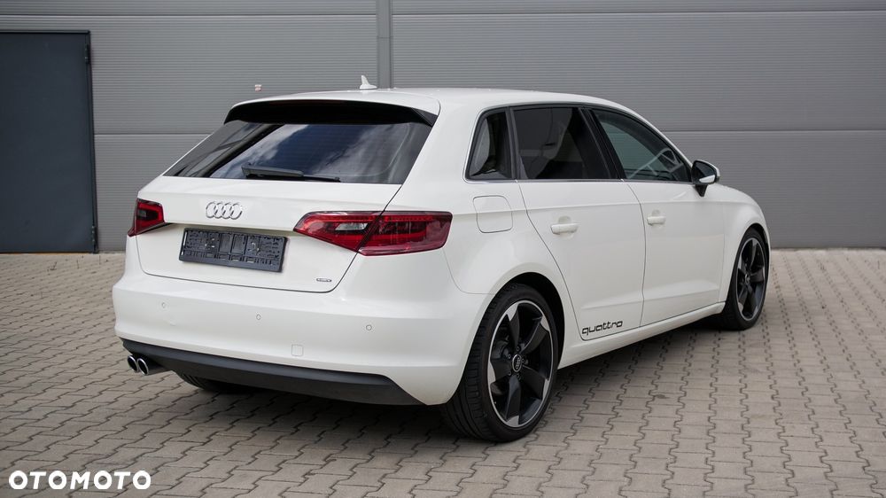 Audi A3 Sportback 2.0 TDI (clean diesel) quattro S tronic Attraction - 4