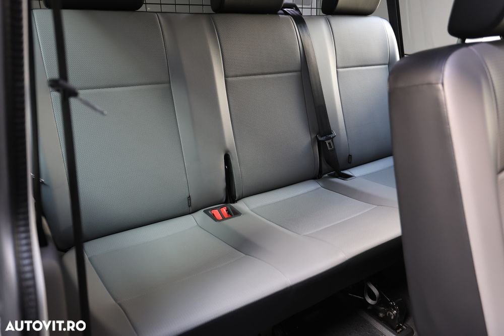 Volkswagen Caravelle LR Comfortline - 14